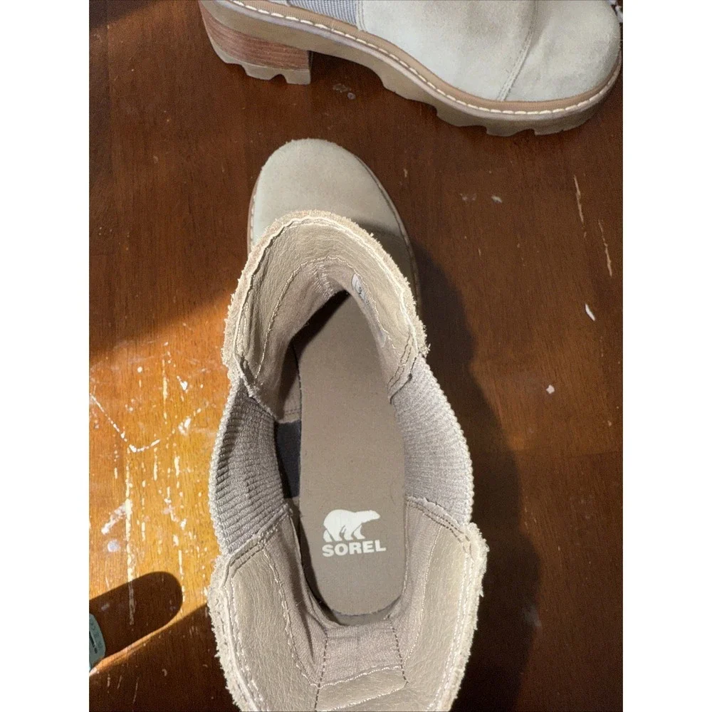 Sorel Women's Beige Round Toe Cushioned Pull On Sz 9 Super Clean!